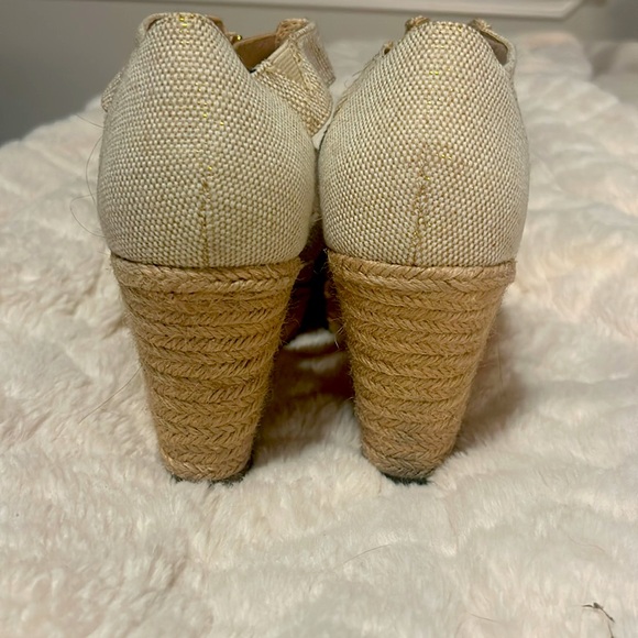 Cute summer wedges - Picture 2 of 4